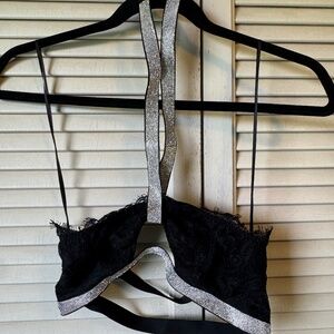 ♡Victoria's Secret Lace Bra-Extra Small♡